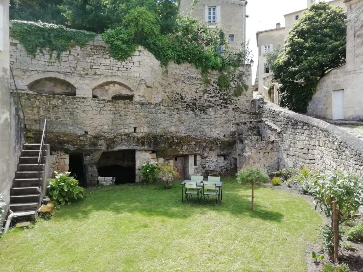 Gite Le Vintage Saint-Emilion Exterior photo